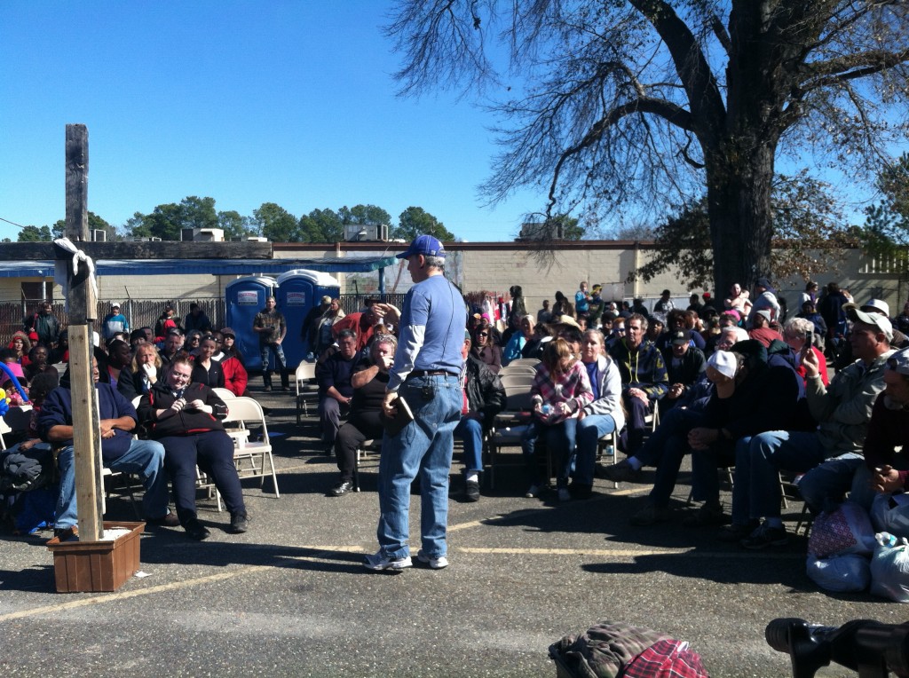 Pastor Richard Jones Shares a testimony with the ShadeTree Fellowship